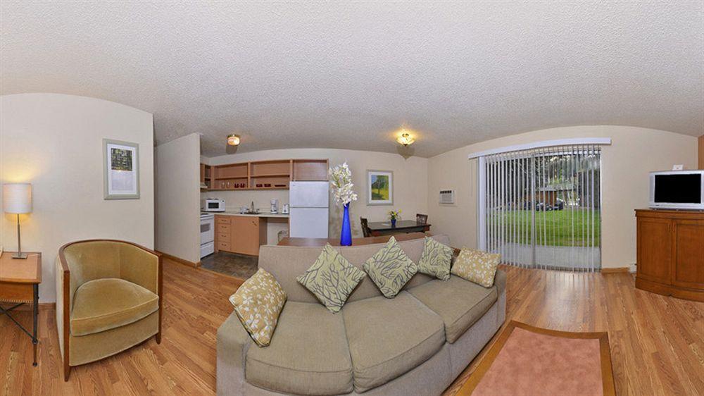 טוקווילה Sunrise Garden Suites מראה חיצוני תמונה
