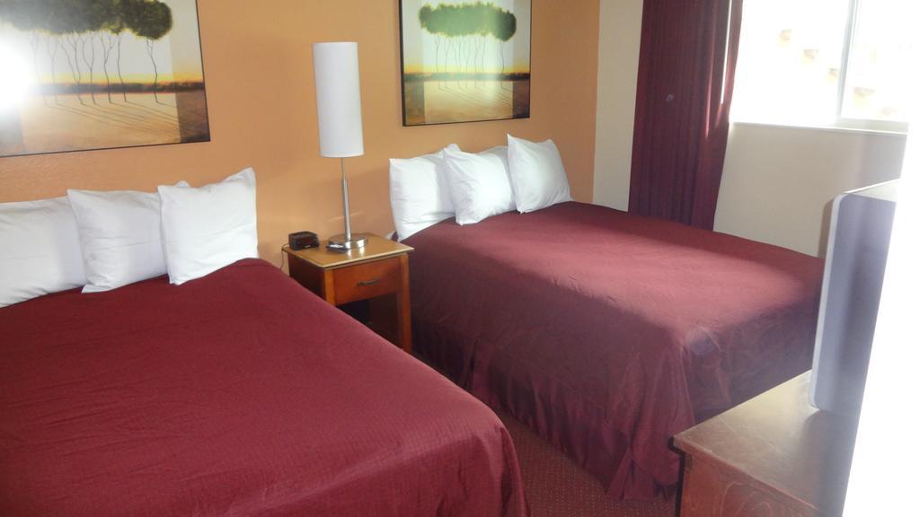 טוקווילה Sunrise Garden Suites מראה חיצוני תמונה