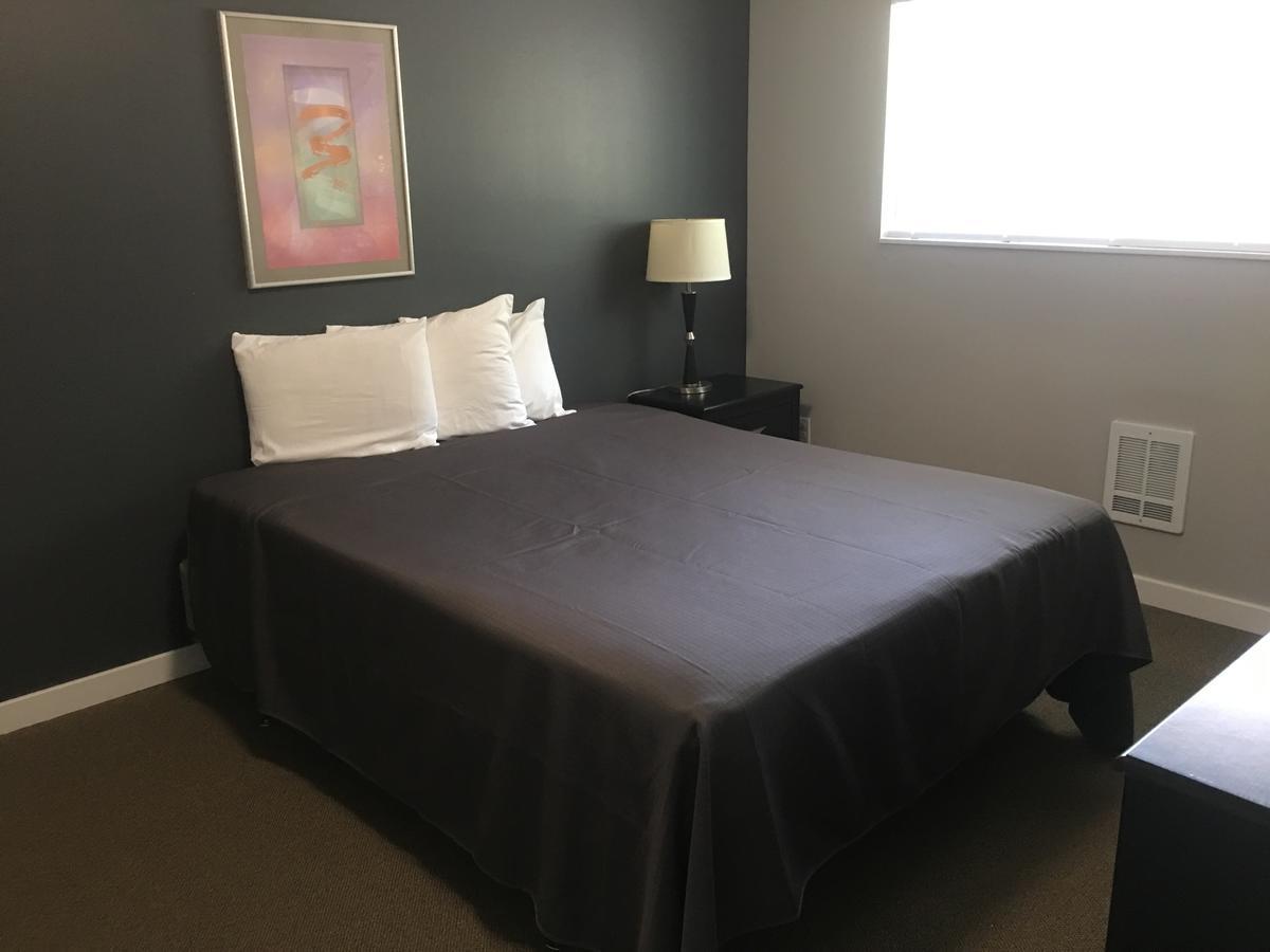 טוקווילה Sunrise Garden Suites מראה חיצוני תמונה