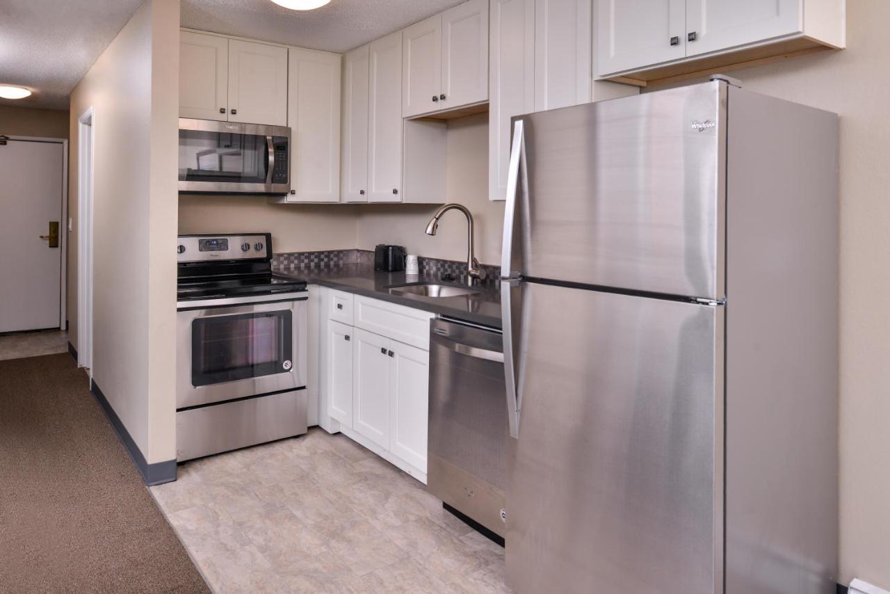 טוקווילה Sunrise Garden Suites מראה חיצוני תמונה